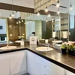 Sam House Spazio Ed Eleganza Nel Centro Di Bari