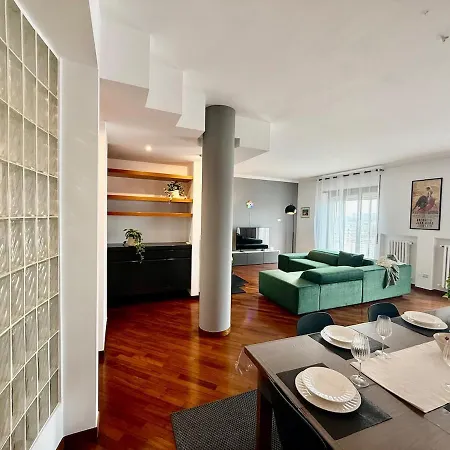 Sam House Spazio Ed Eleganza Nel Centro Di * בארי
