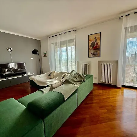 דירה Sam House Spazio Ed Eleganza Nel Centro Di בארי