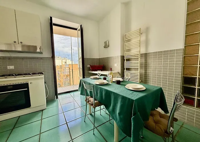 Sam House Spazio Ed Eleganza Nel Centro Di アパート