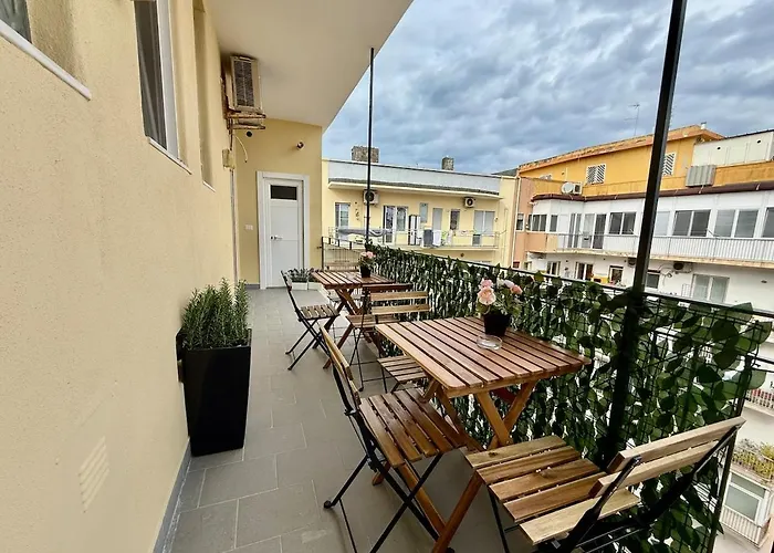 Sam House Spazio Ed Eleganza Nel Centro Di アパート