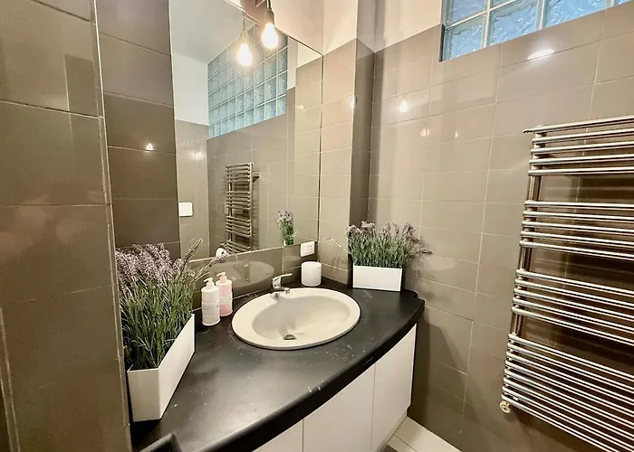 Sam House Spazio Ed Eleganza Nel Centro Di バーリ